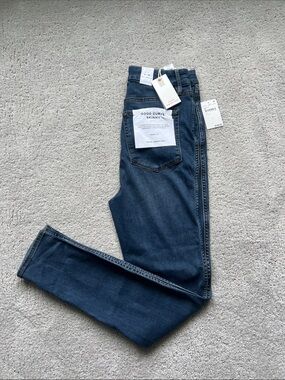 Good American Indigo Skinny Jeans — Good Curve